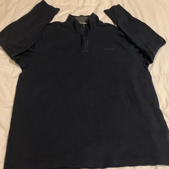 Calvin Klein Sweatshirt / Large - Picture 3 of 10